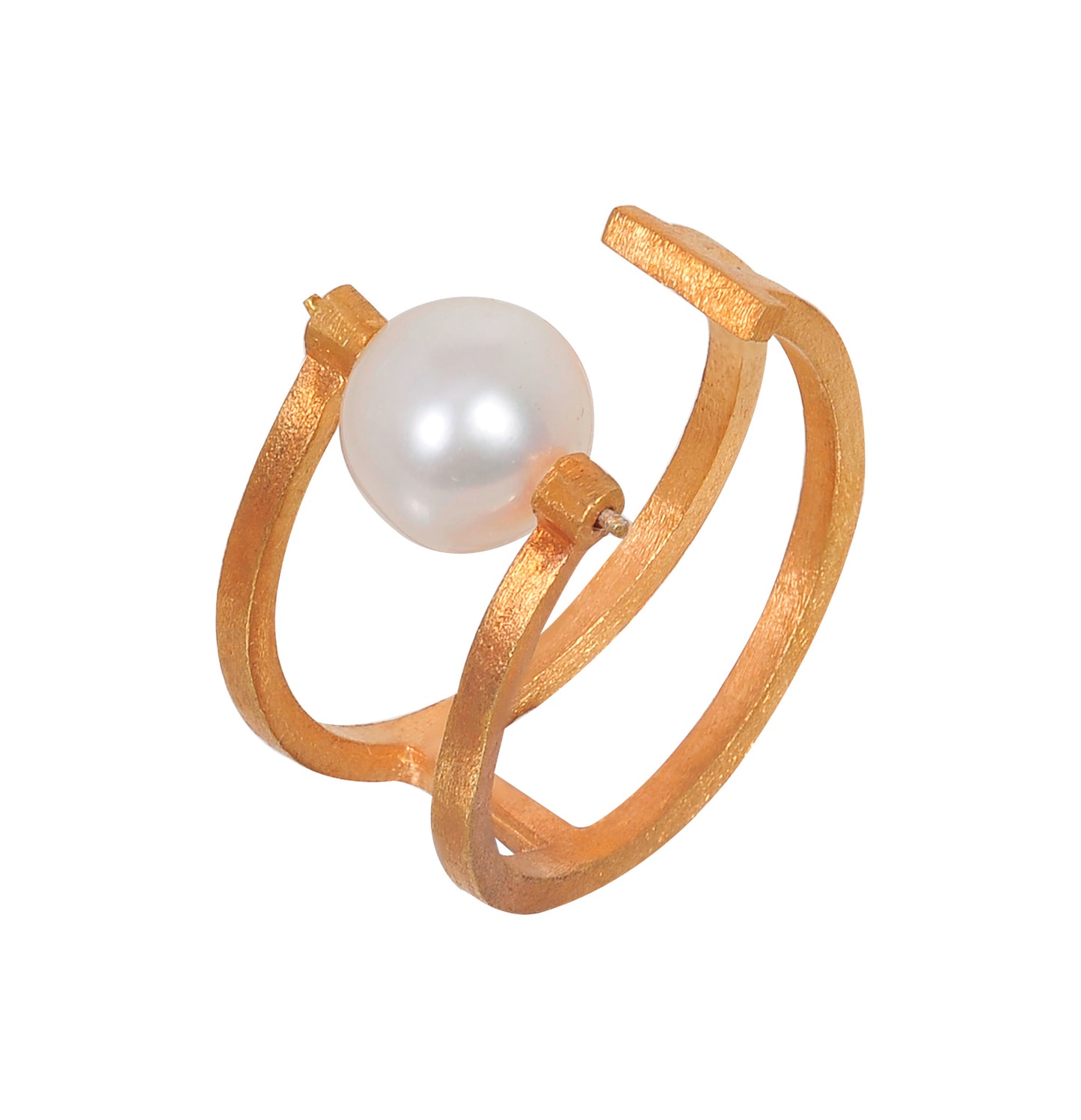 Handmade silver open ring goldplated with freshwater pearl. ADXm